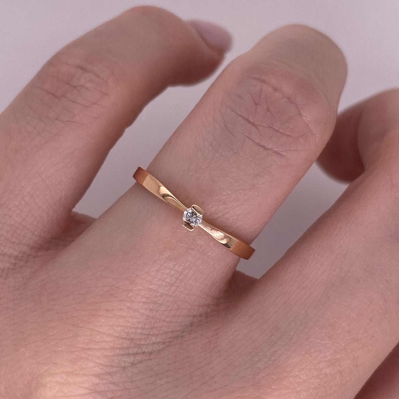 Anillo Oro Rosa 14k, Diamante Natural de 0.04 CT