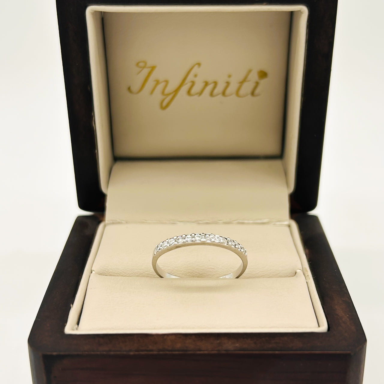 Churumbela Oro Blanco 10k - Pavé con Zirconias 2 mm