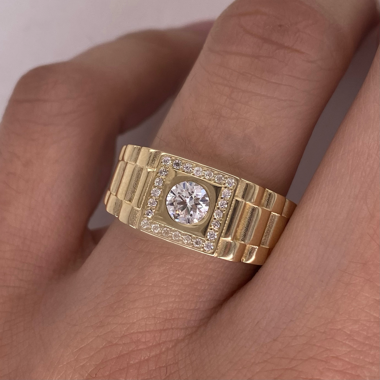Anillo Oro 10k - Tipo Reloj con Zirconias