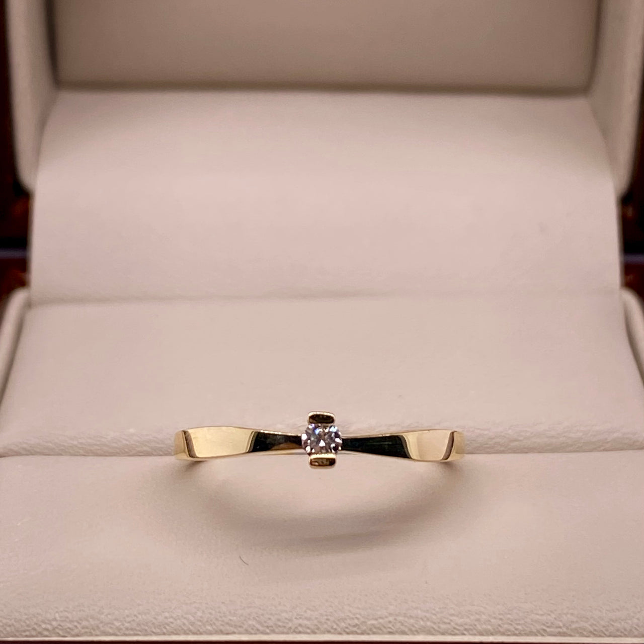 Anillo Oro 14k - Diamante Natural de 0.04 CT