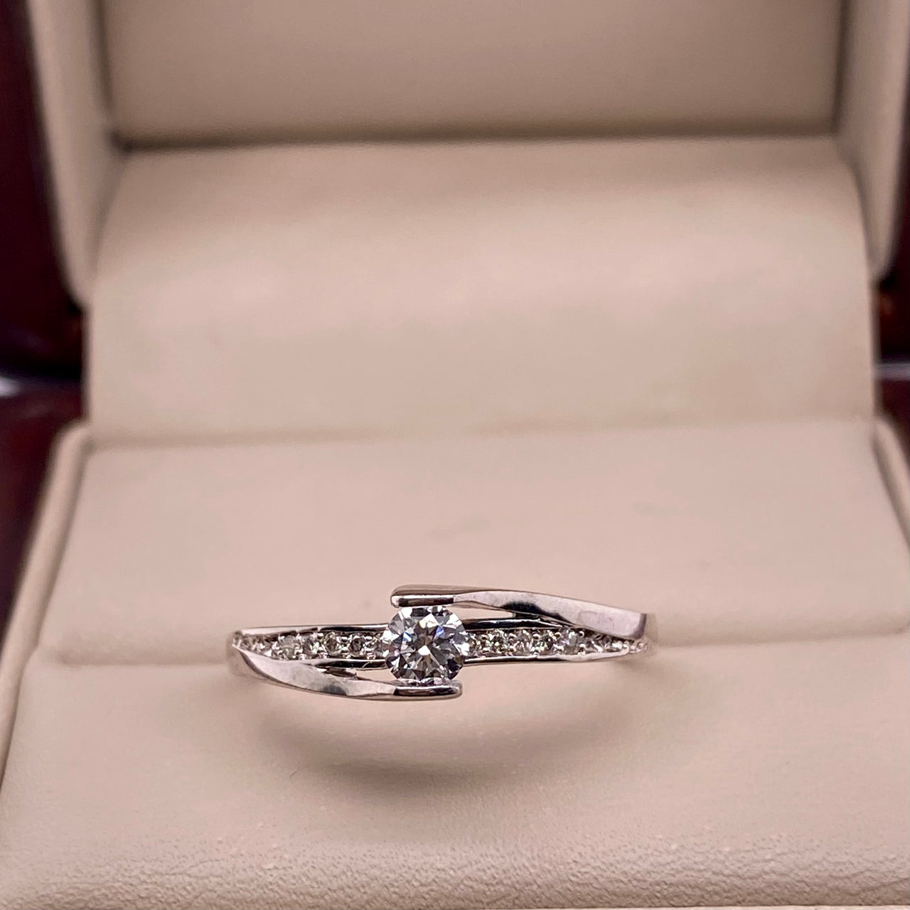 Anillo Solitario Oro Blanco 14k- Diamante Natural 0.25 CTW
