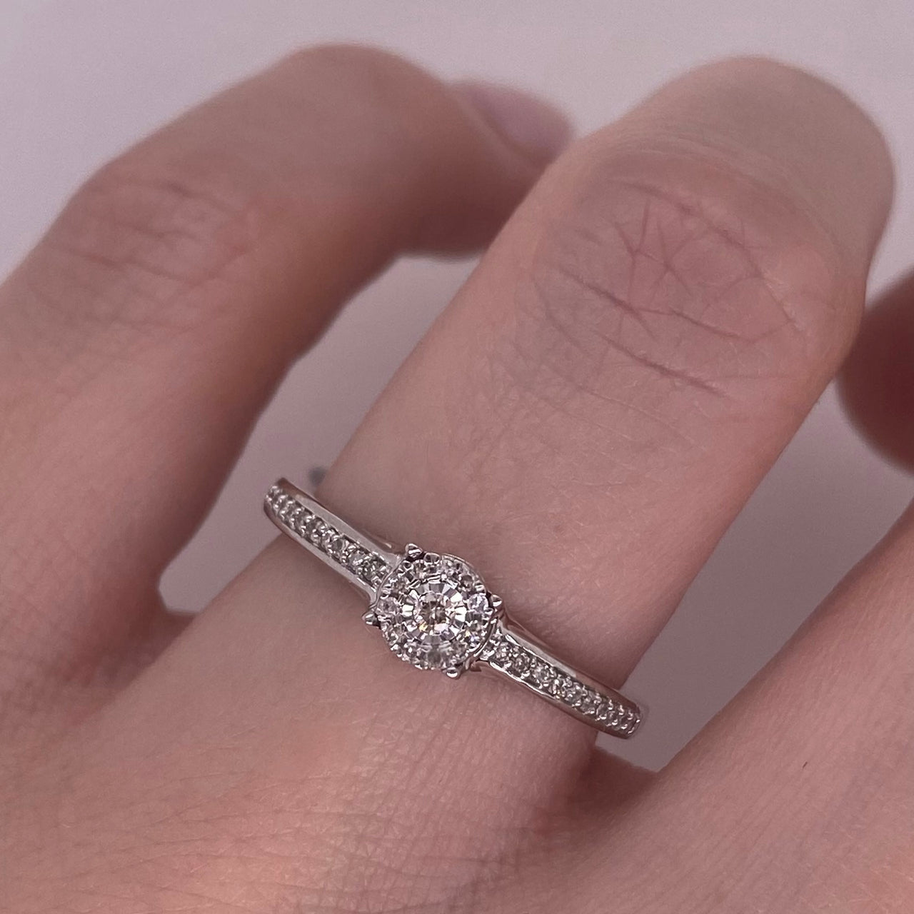 Anillo Oro Blanco 14k - Diamantes Naturales 0.12 CTW