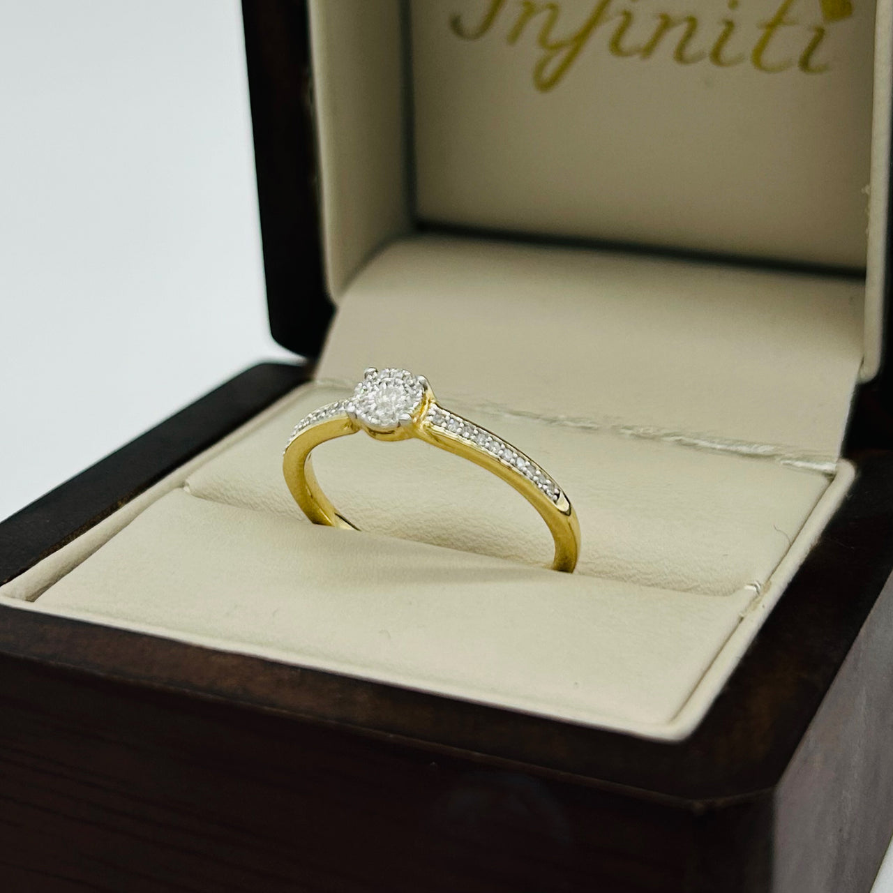 Anillo Oro 14k - Diamantes Naturales 0.12 CTW