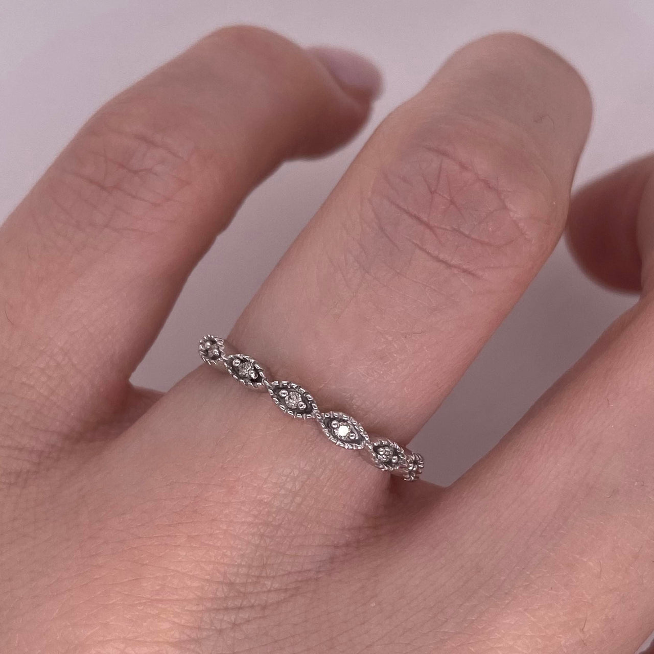 Churumbela Oro Blanco 14k - Diamante Natural 0.05 CTW