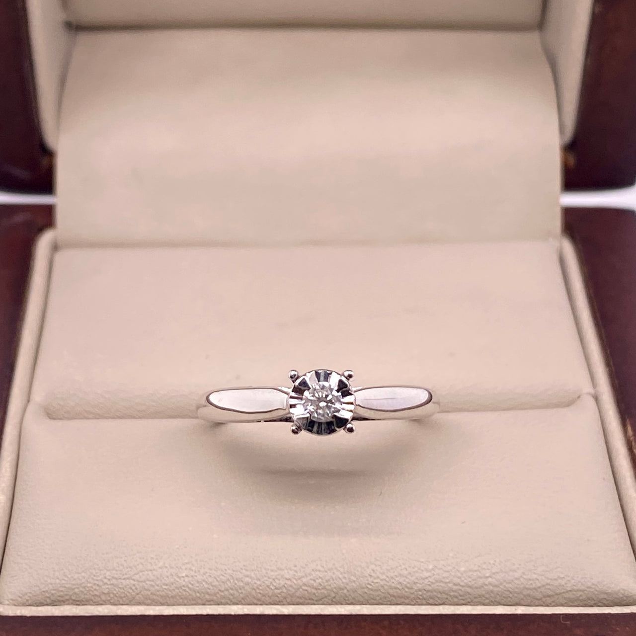 Anillo Oro Blanco 14k - Diamante Natural 0.10 CTW