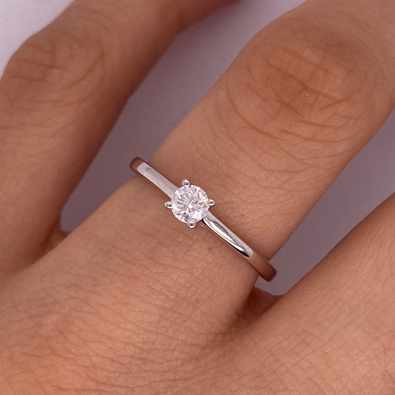 Anillo Oro Blanco 14k - Diamante Natural de 0.25 CT