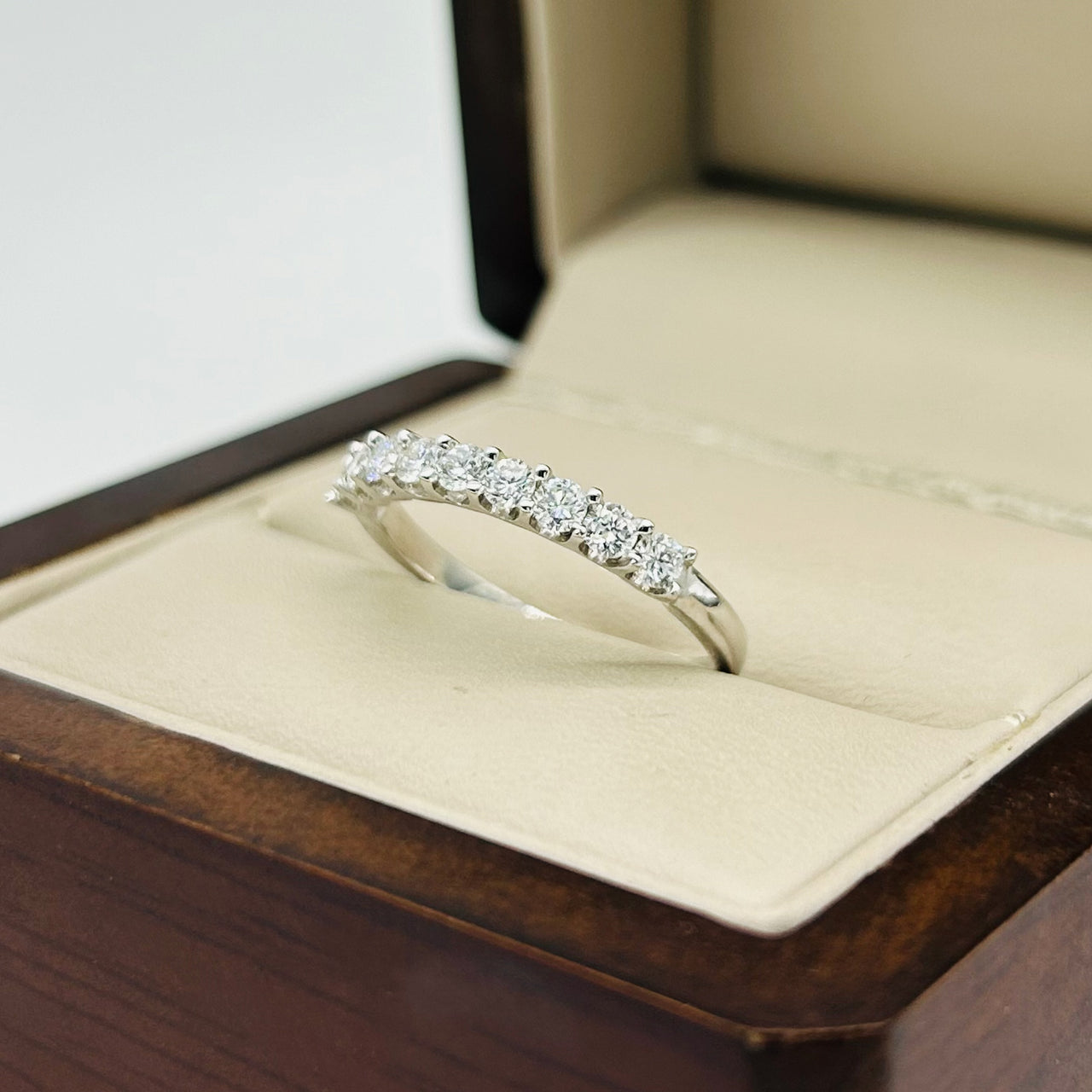Churumbela Oro 14k - Diamante Forma U - 0.72 CTW (2.85 mm) *Fabricación*