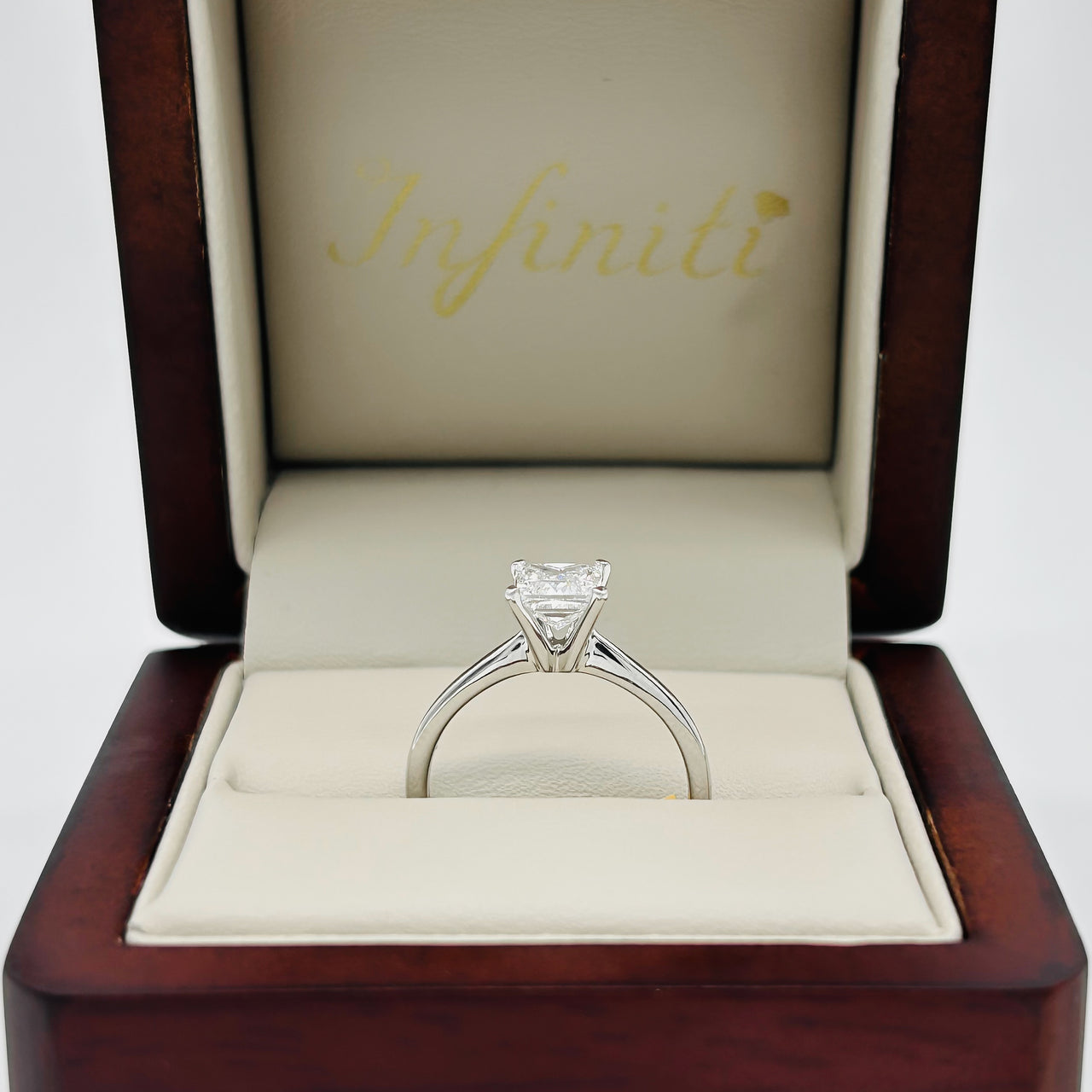 Anillo Oro Blanco 14k - 1.00 CT Diamante de Laboratorio IGI