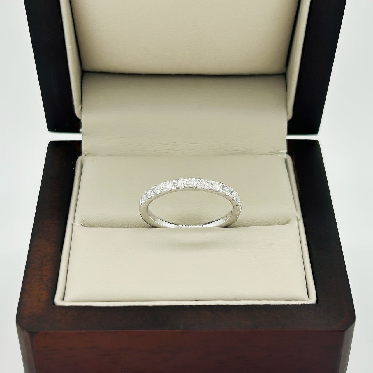 Churumbela Oro Blanco 14k - Diamantes Laboratorio de 0.36 CTW