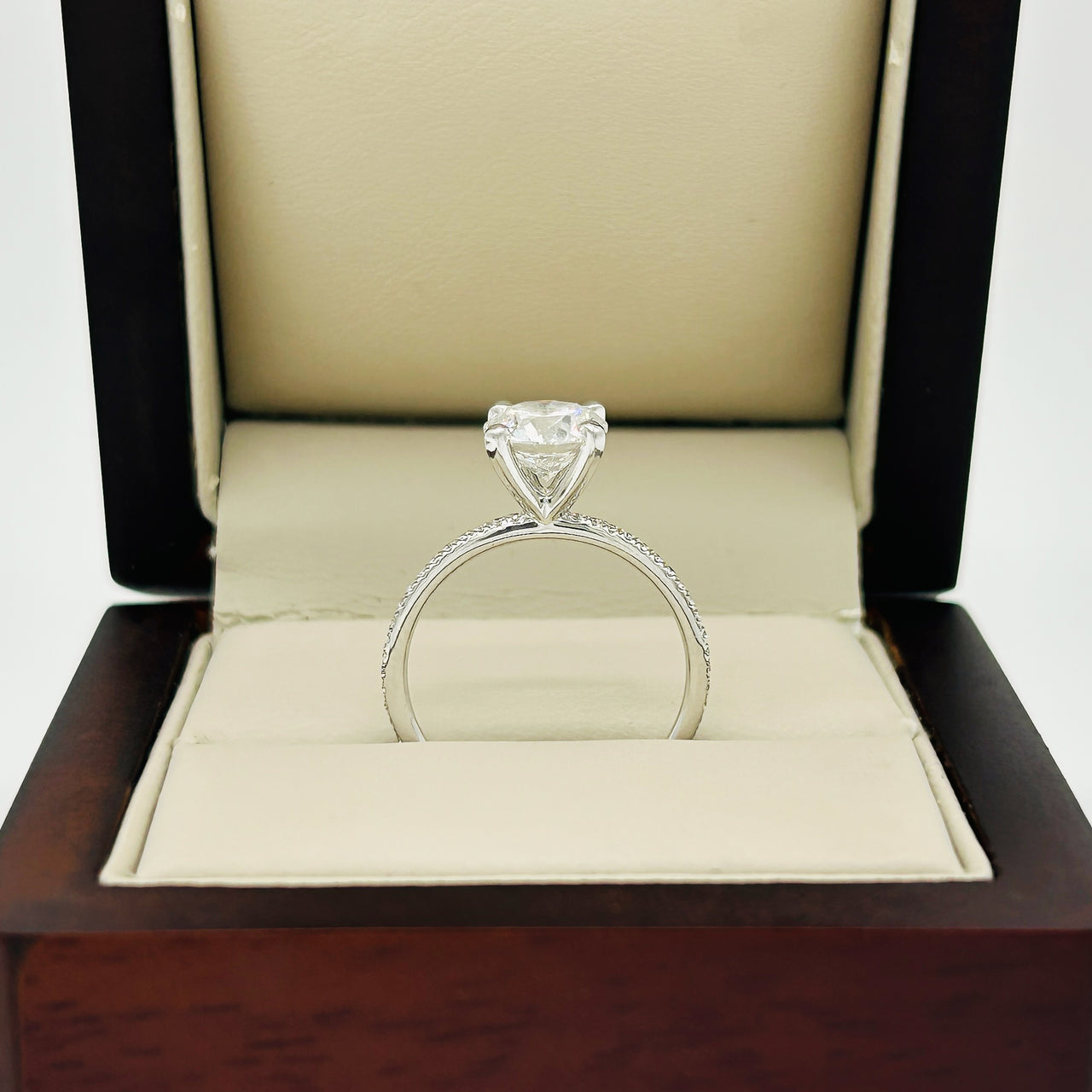 Anillo Oro Blanco 14k - 1.68 CTW Diamante Laboratorio