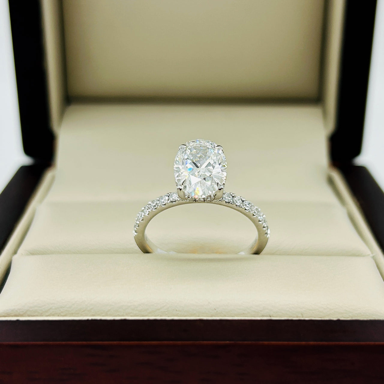Anillo Oro Blanco 14k - 2.35 CTW Diamante de Laboratorio IGI