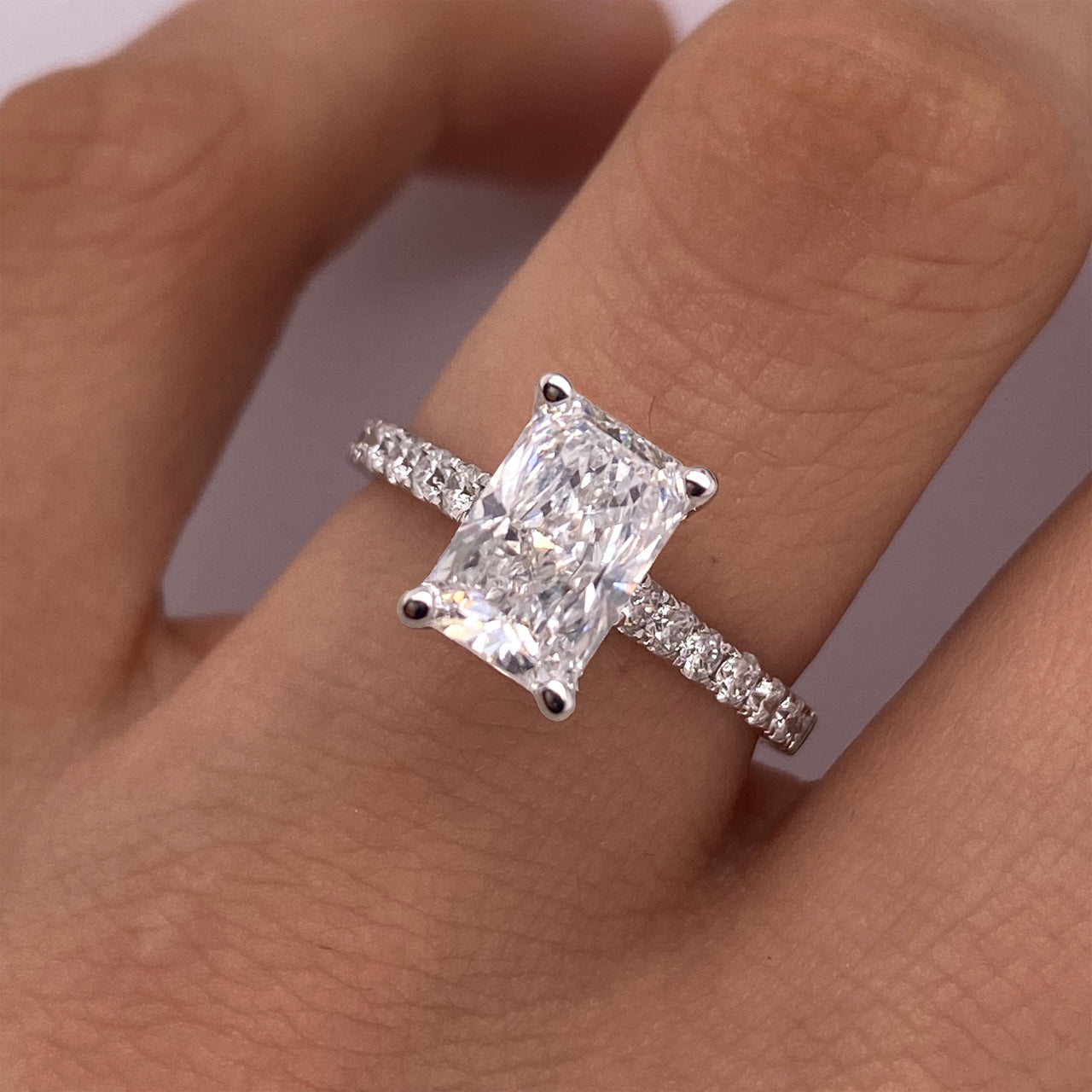 Anillo Oro Blanco 14k - 2.50 CTW Diamante de Laboratorio IGI