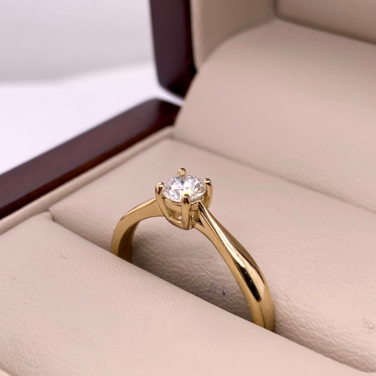 Anillo Oro 14k - 0.30 CT Diamante de Laboratorio
