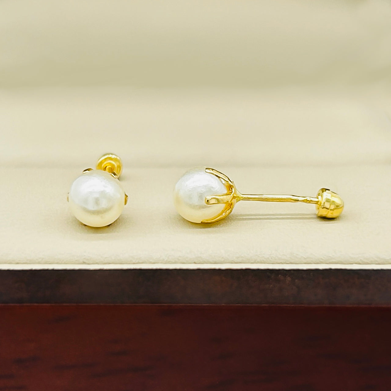 Broquel Oro 14k - Perla 5 mm