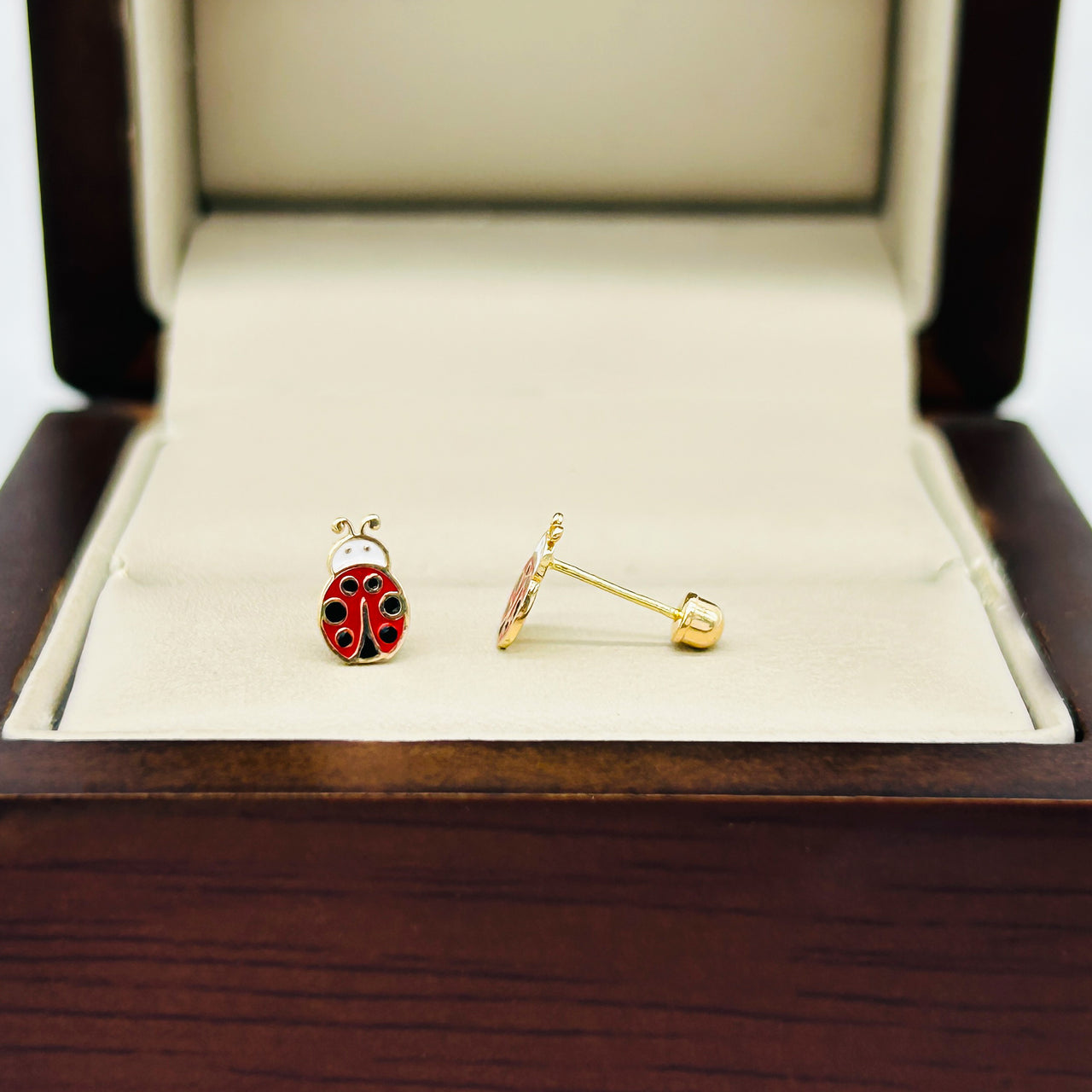 Broquel Oro 14k - Catarina Esmaltada