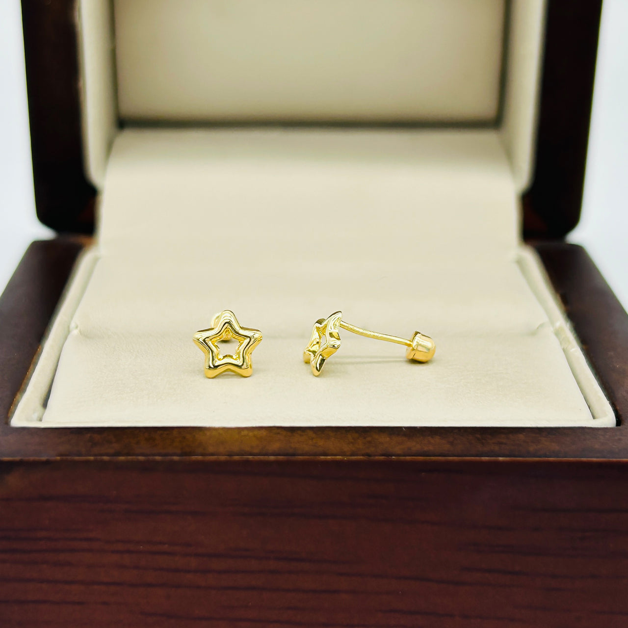 Broquel Oro 14k - Estrella