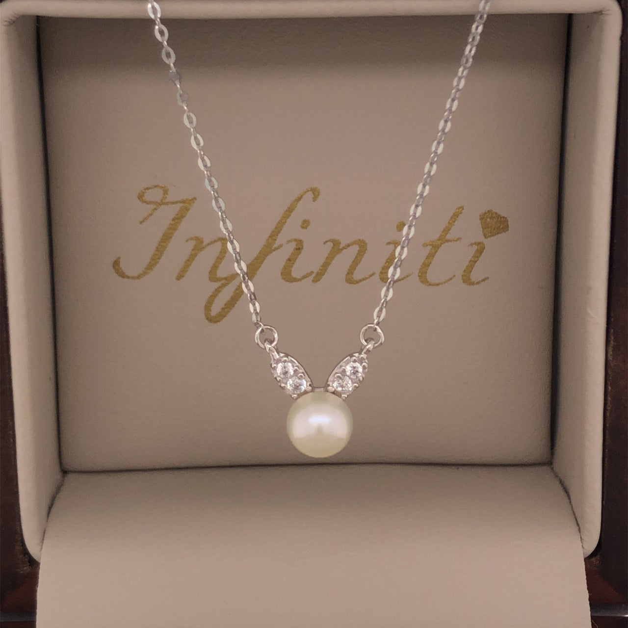 Gargantilla Oro Blanco 14k - Perla con Zirconias Laterales