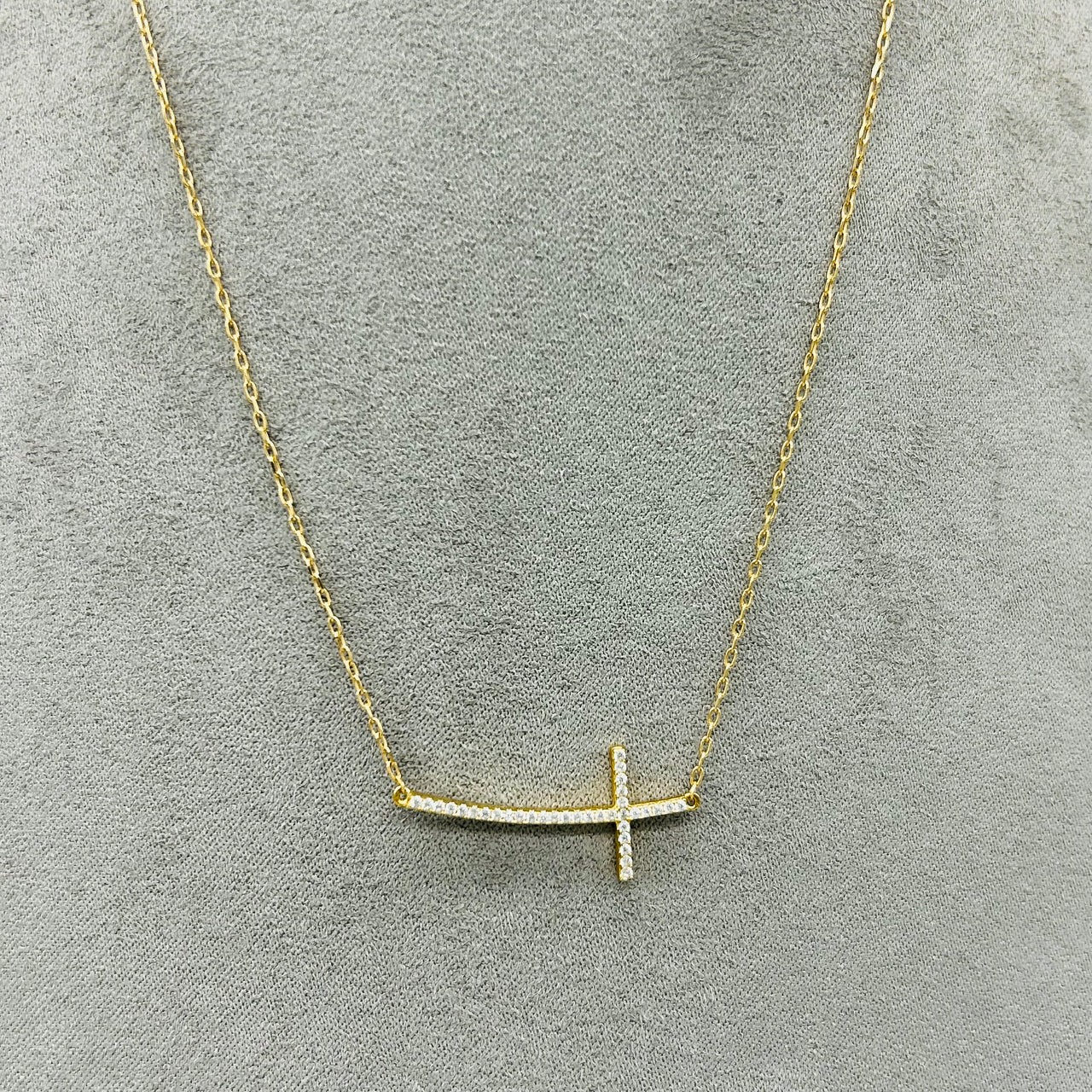Gargantilla Oro 10k - Cruz con Zirconias