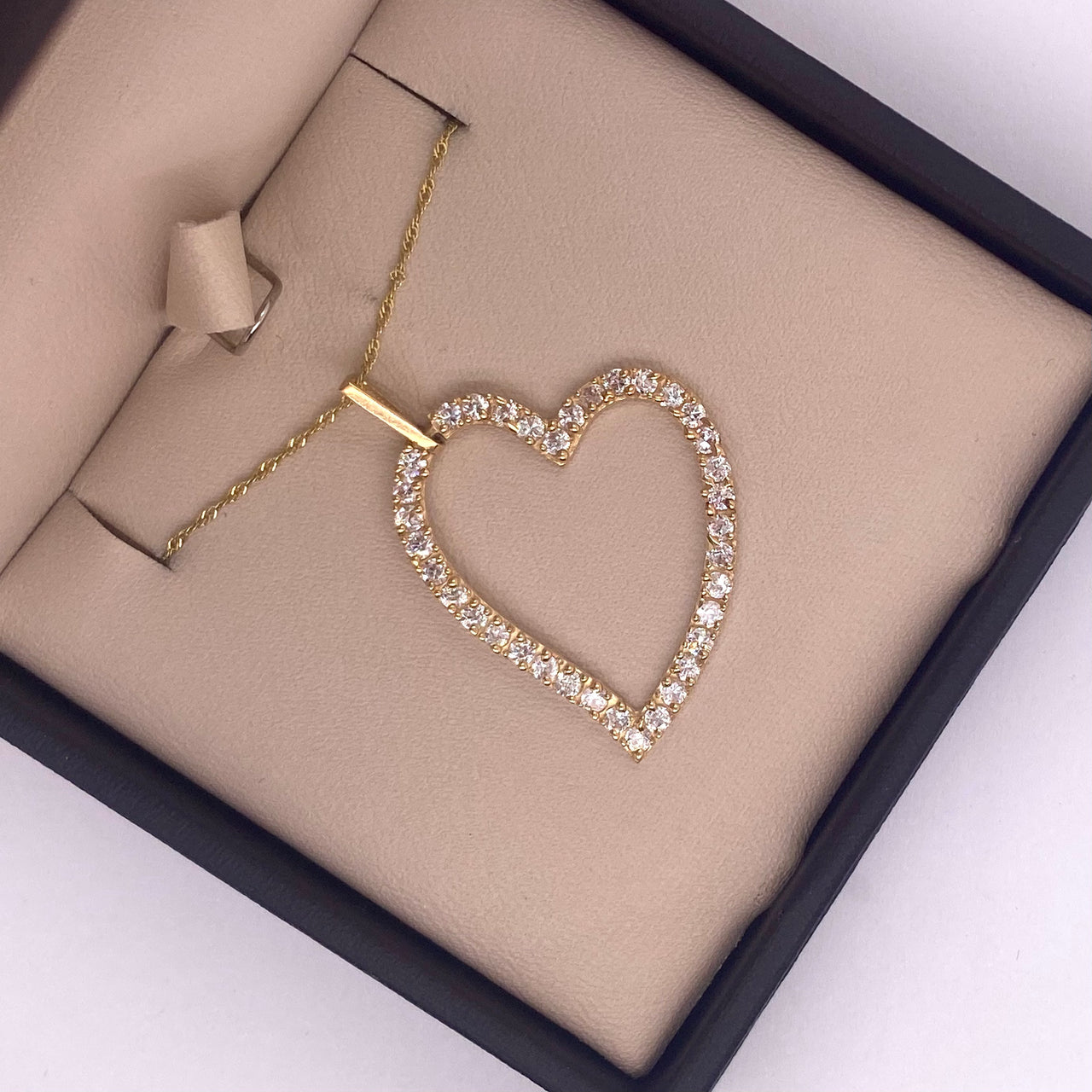 Dije Oro 14k - Corazón con Zirconias