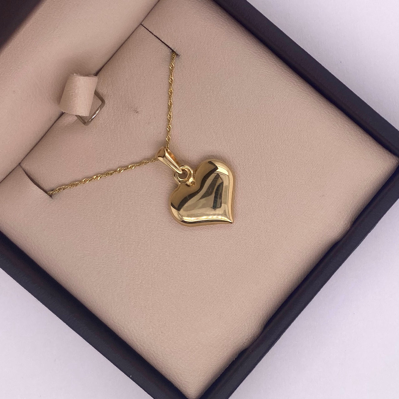 Dije Oro 14k - Corazón Liso 1.5 cm Ancho