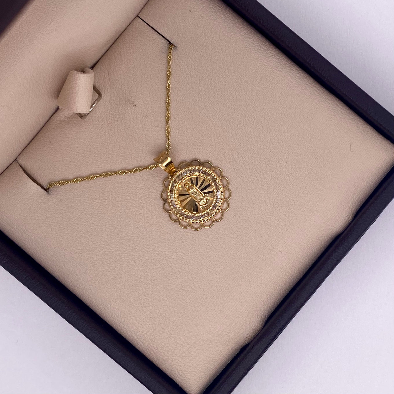 Medalla Oro 14k - Virgen de Guadalupe con Zirconias