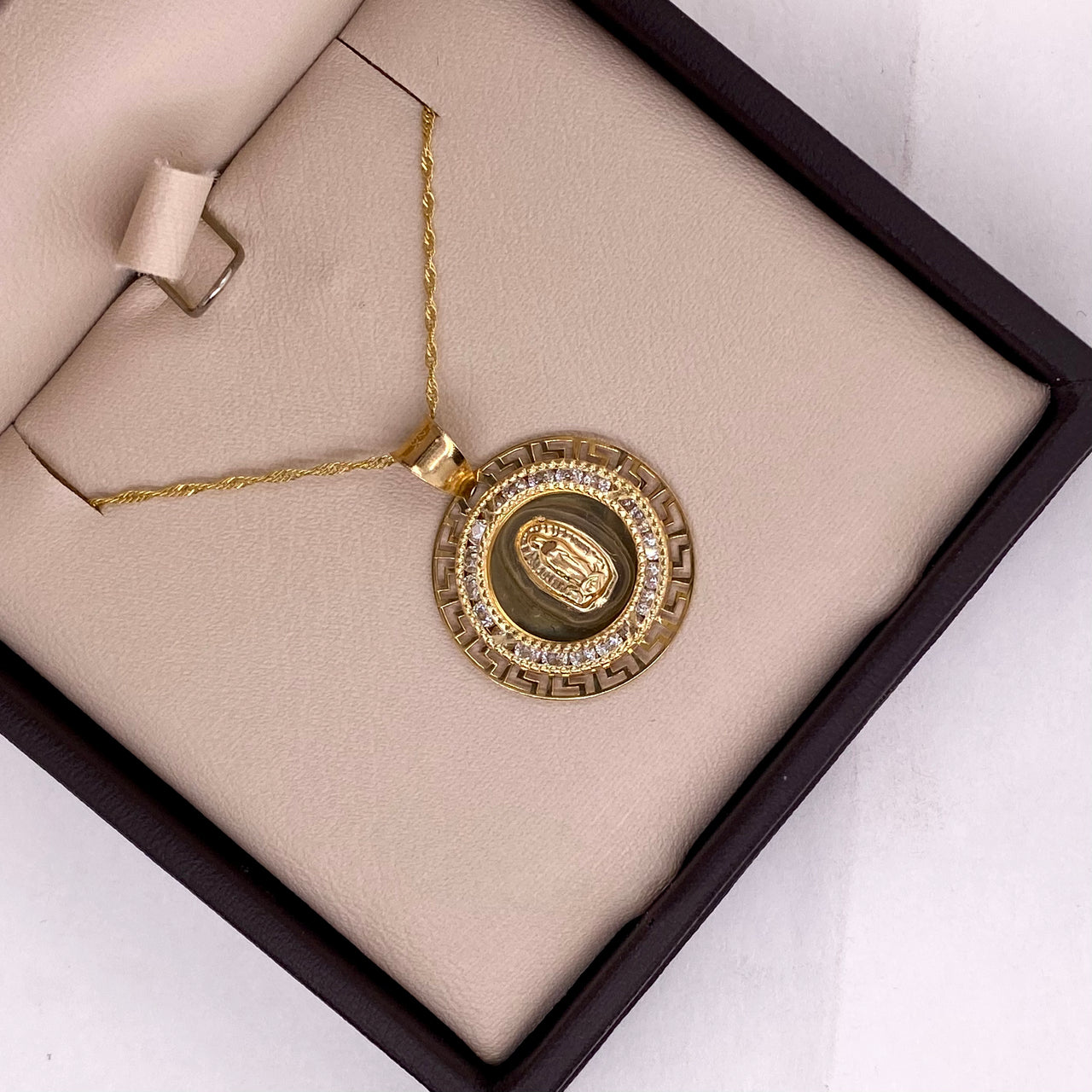 Medalla Oro 14k - Virgen de Guadalupe con Grecas
