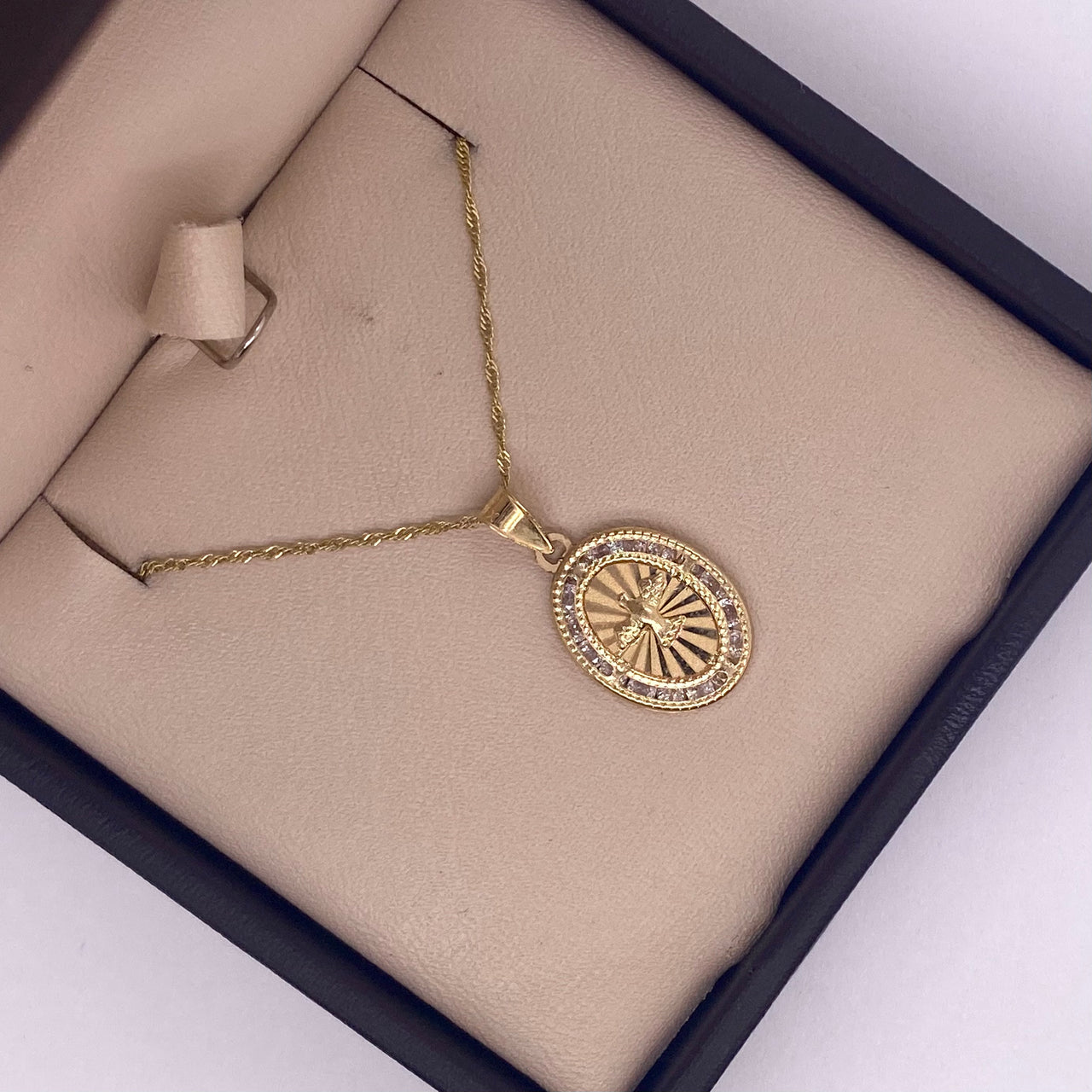 Medalla Oro 14k - Espíritu Santo 2.1 cm Con Zirconias