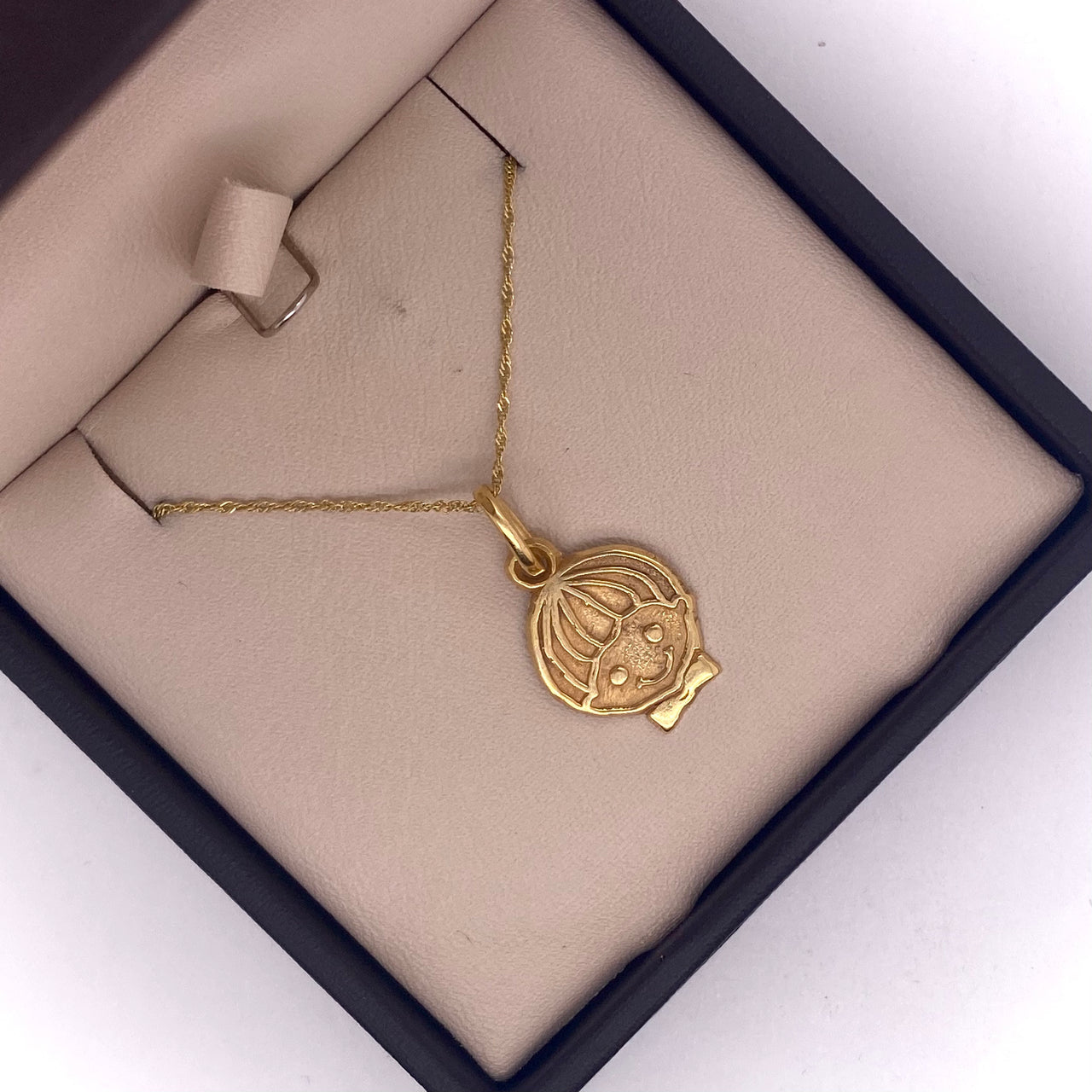 Dije Oro 10k - Carita Niño, 2.3 cm Alto