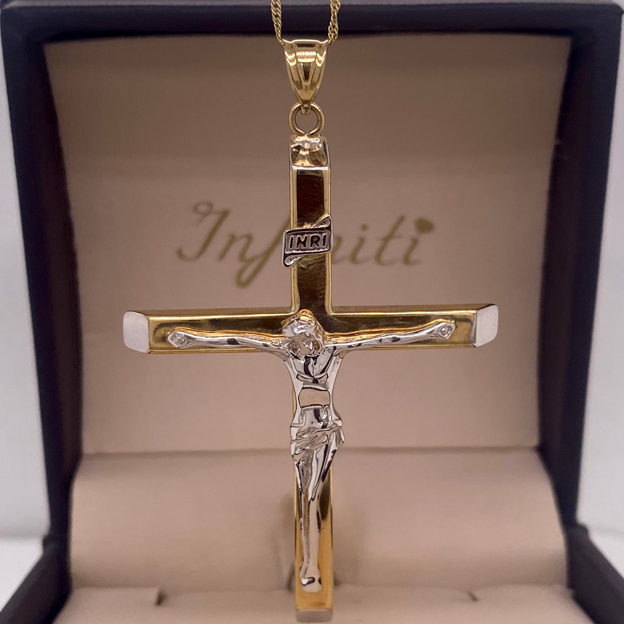 Cruz Oro 10k - Cristo en Oro Blanco, 6 cm Alto