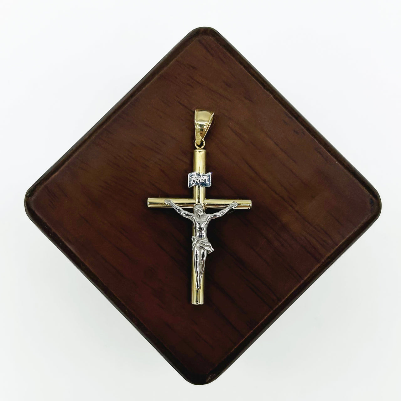 Cruz con Cristo 4.5 cm - Oro 10k