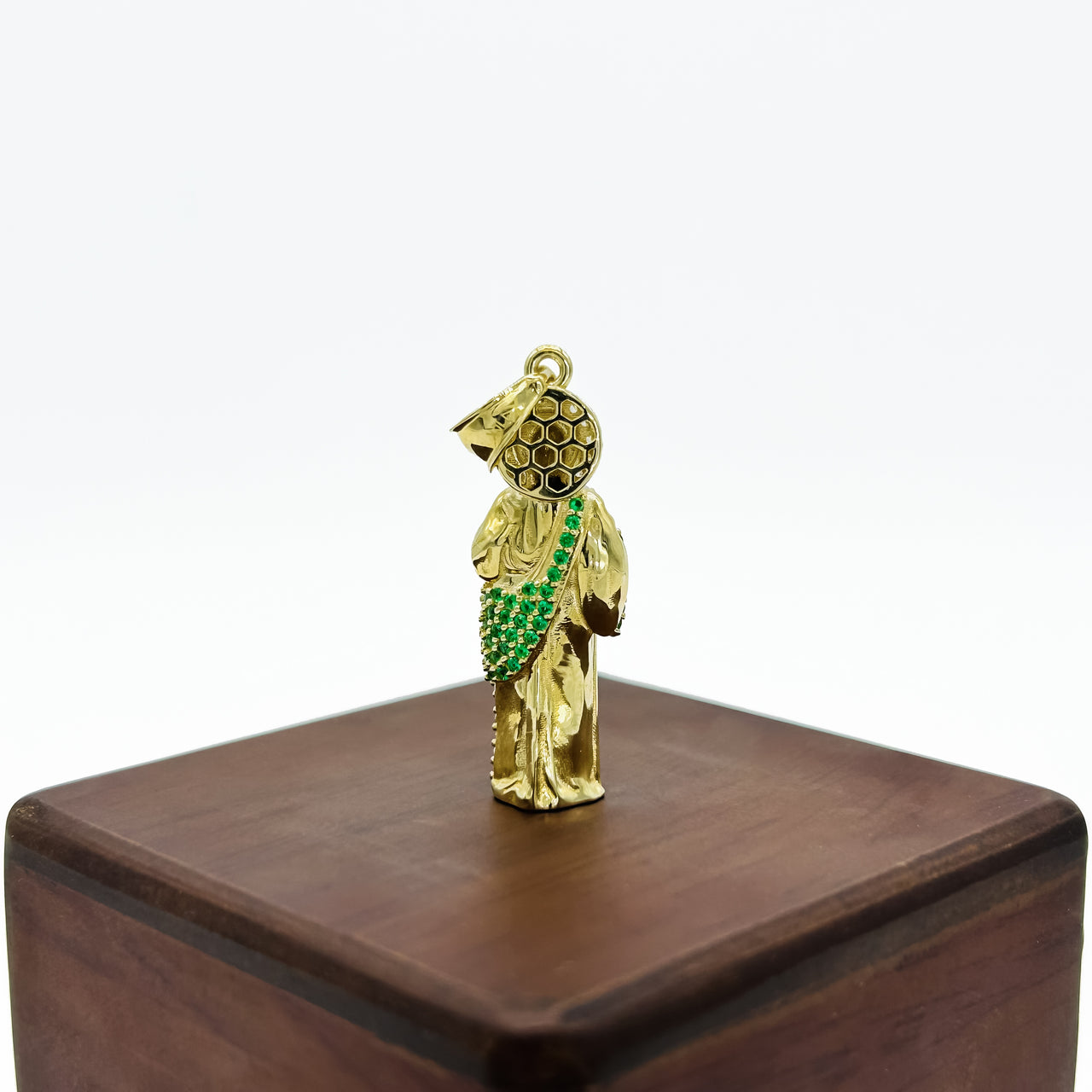 Dije Oro 10k - San Judas Tadeo 4 cm Alto con Zirconias