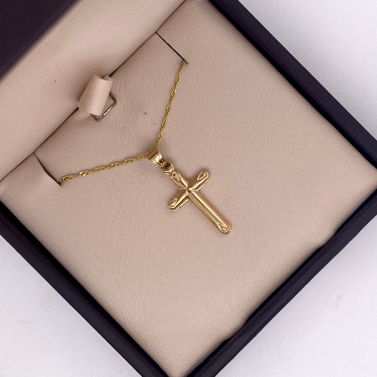 Cruz Oro 10k - Lisa 2.4 cm