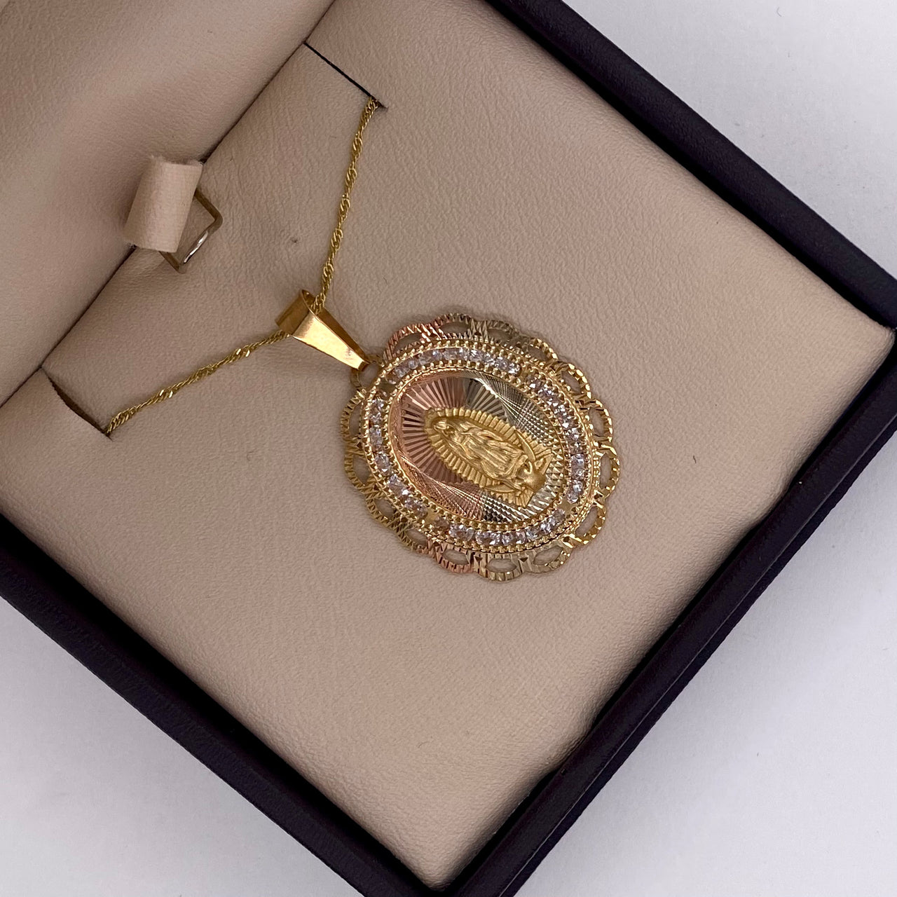 Medalla Oro 10k - Virgen de Guadalupe con Zirconias