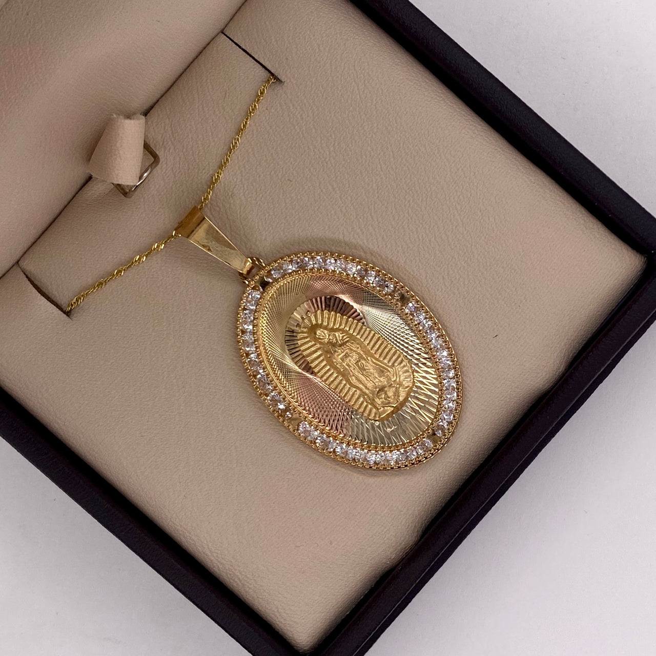 Medalla Oro 10k - Virgen de Guadalupe con Zirconias
