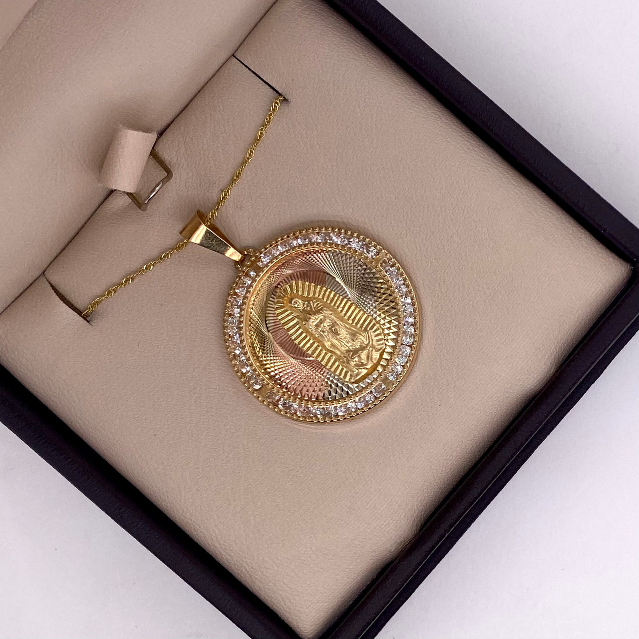 Medalla Oro 10k - Virgen de Guadalupe con Zirconias
