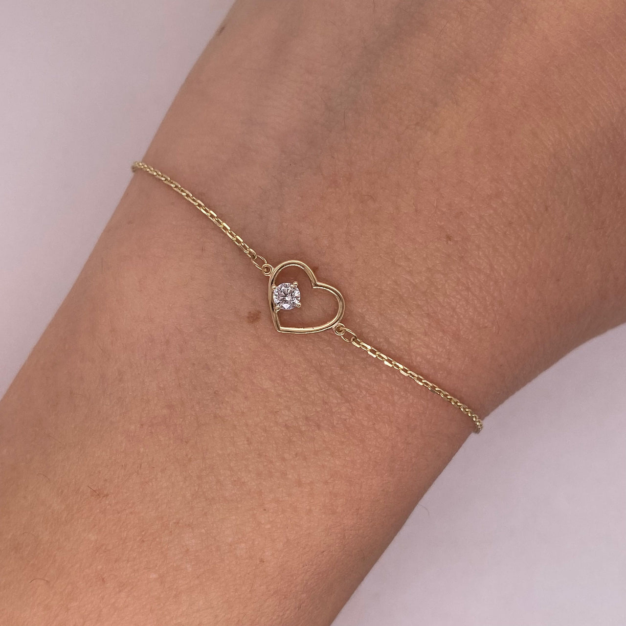 Pulso Oro 10k - Corazón con Zirconia