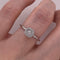 Anillo Oro Blanco 14k - Halo Diamantes con 8 Pts Totales