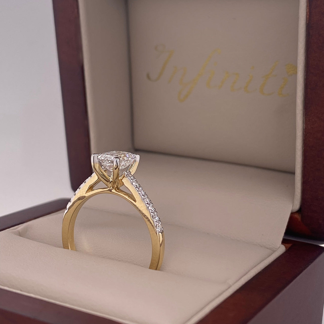 Anillo Oro 14k - 1.20 CTW Diamante de Laboratorio IGI