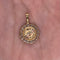 Oro Florentino 10k - Medalla Bautizo con Zirconias, 1.9 cm alto, Largo 1.3 cm