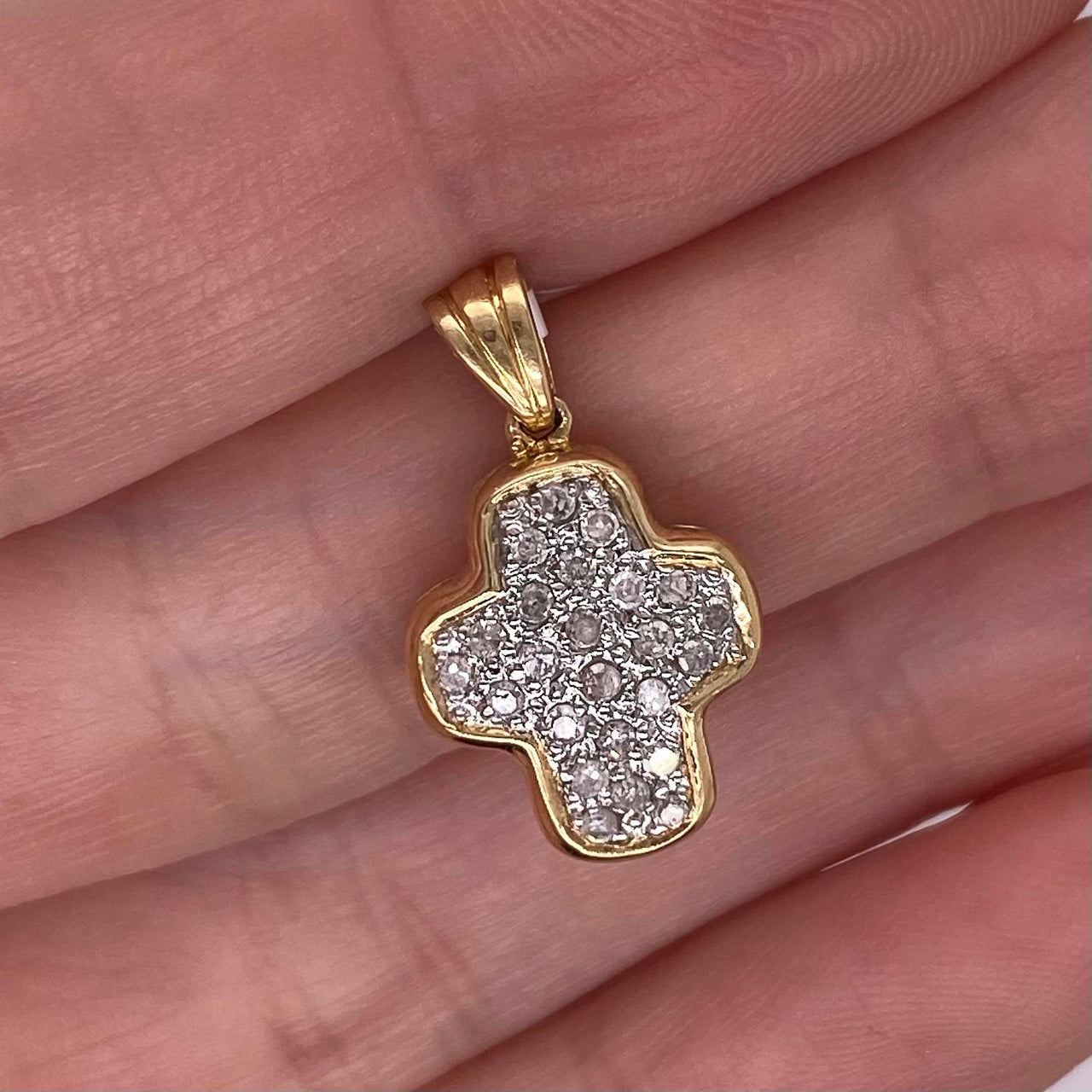 Cruz Oro Amarillo 14k, Diamantes 20 Puntos Totales