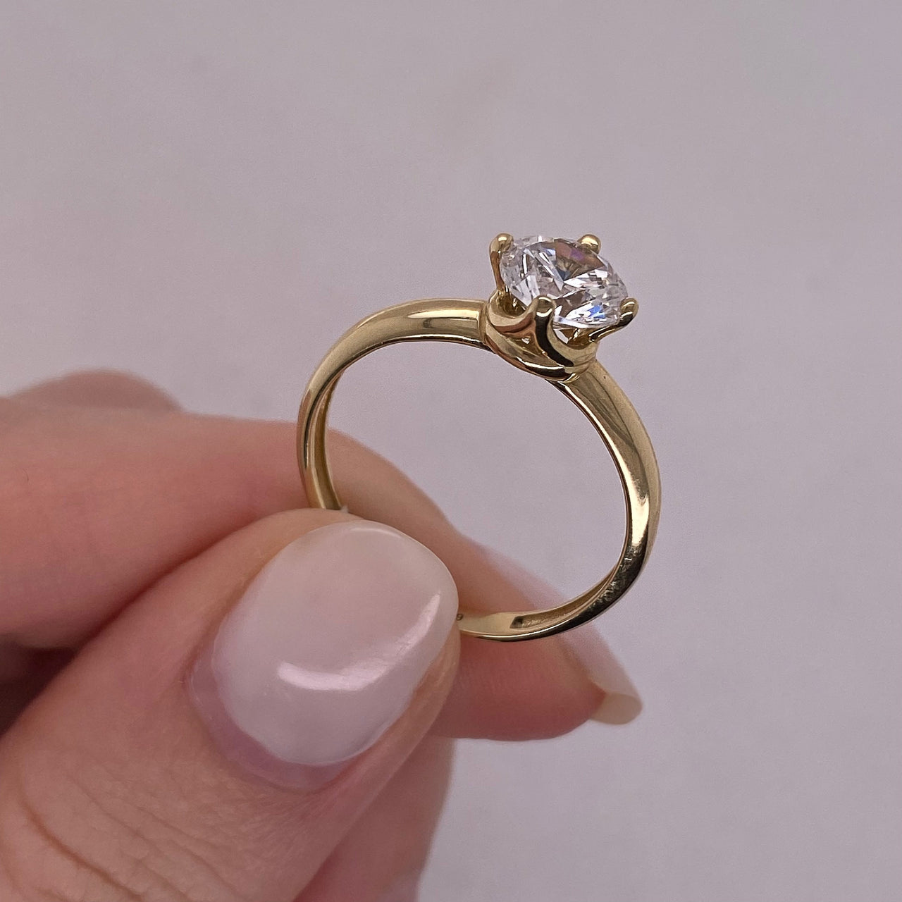 Anillo Oro 14k - Solitario Zirconia 6 mm