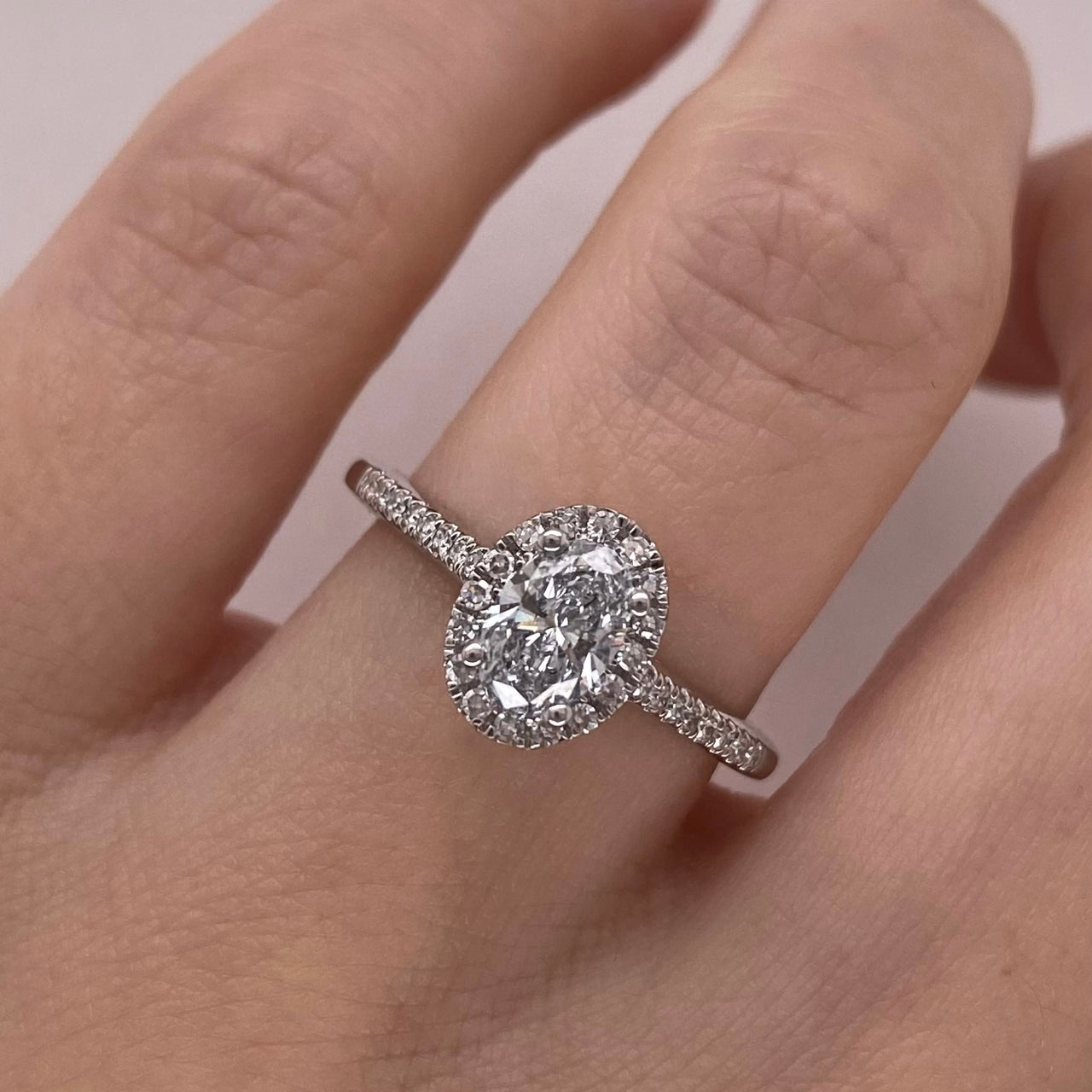 Anillo Oro Blanco 14k - 0.75 CTW Diamante de Laboratorio IGI