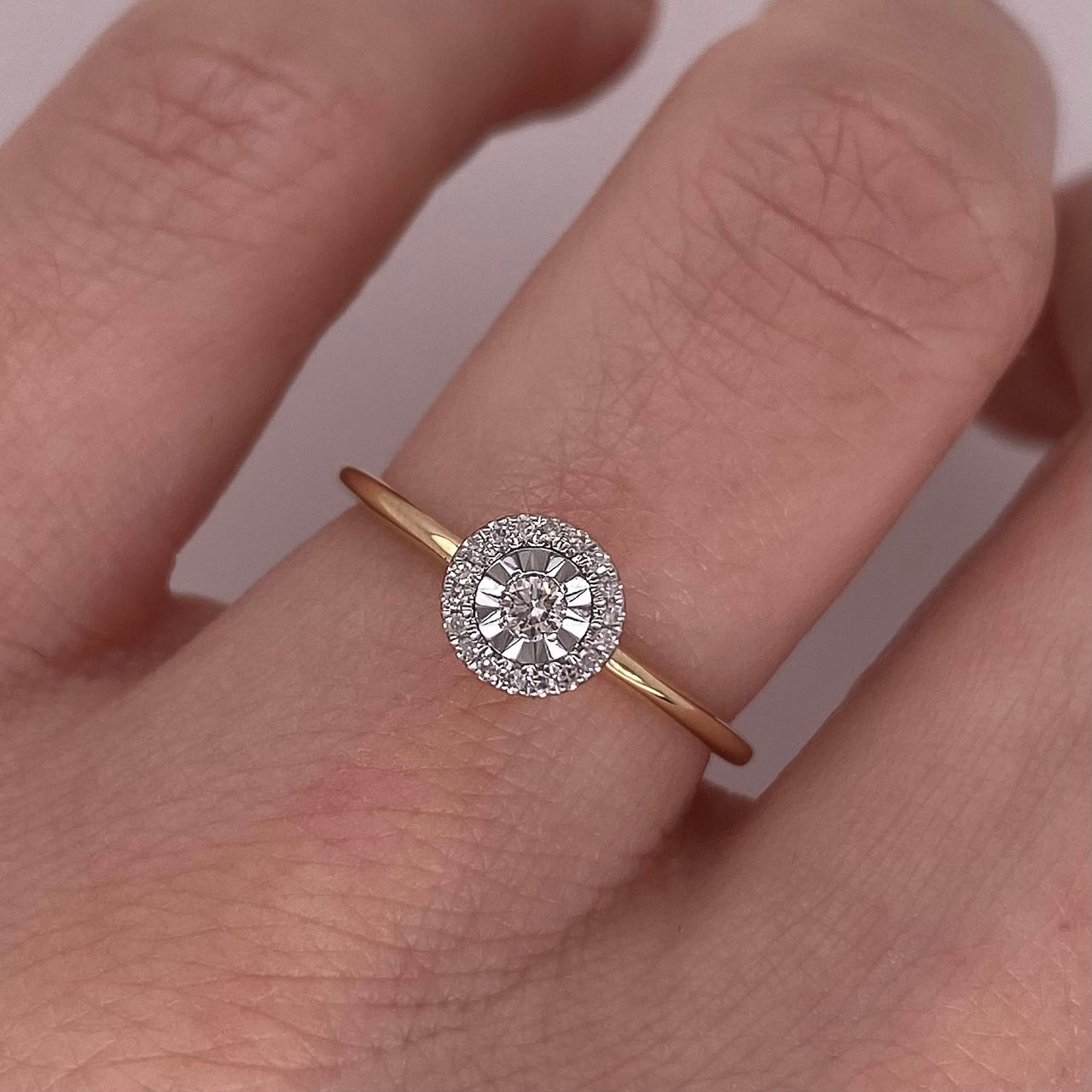 Anillo Oro 14k - Halo con Diamantes 8 Puntos Totales