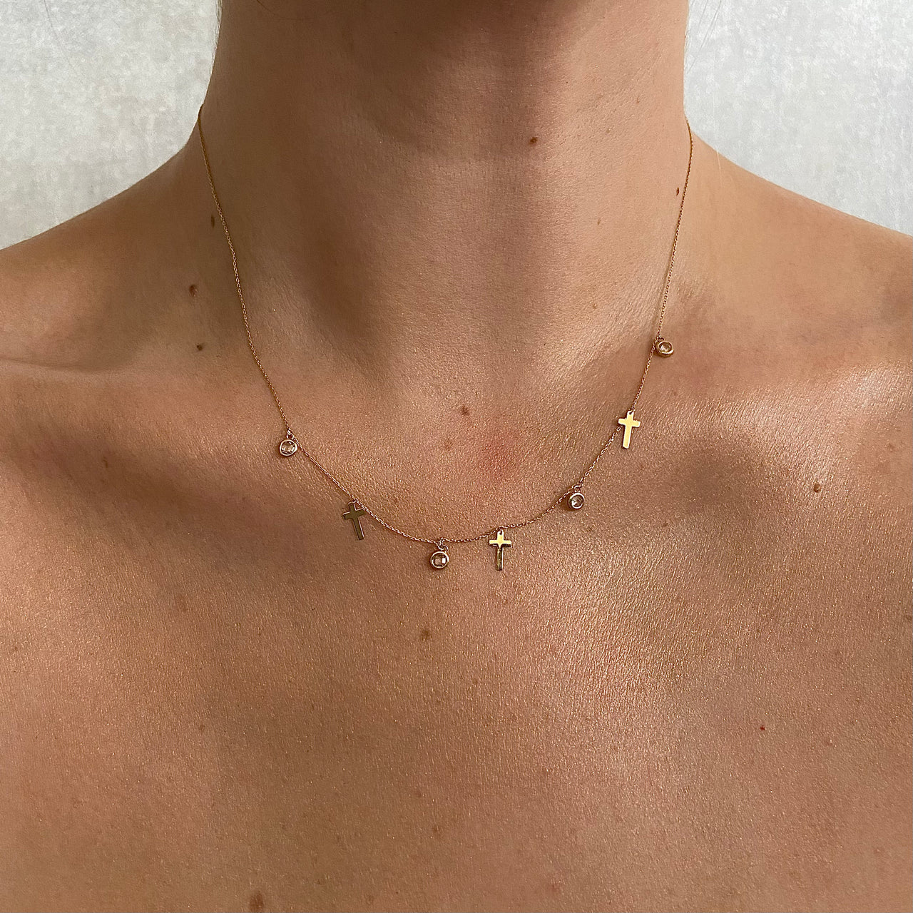 Gargantilla Oro 14k - Cruces y Zirconias Colgantes 43-45 cm Largo