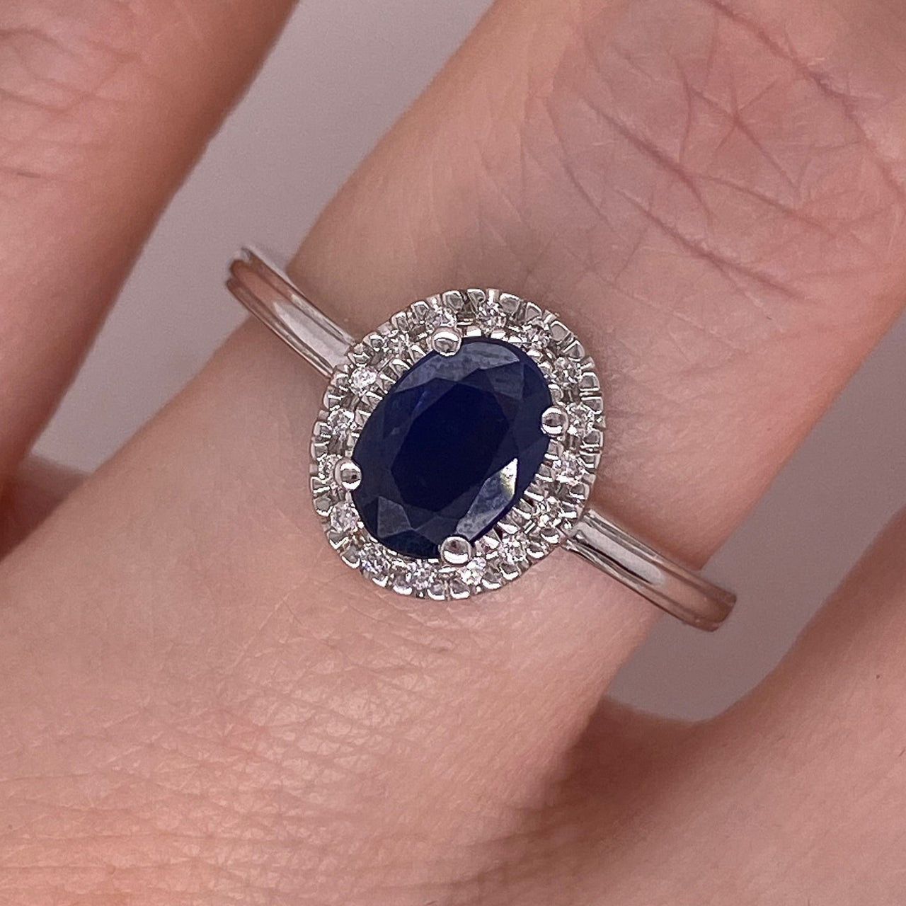 Anillo Oro Blanco 14k - Halo Zafiro con Diamante Natural 1.17 CTW