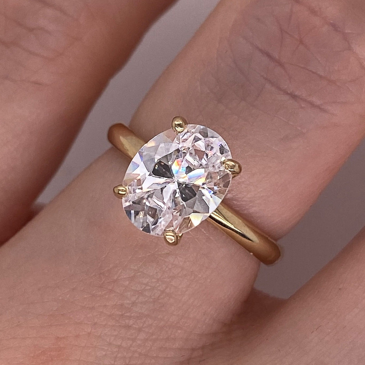 Anillo Oro 14k - Zirconia Oval