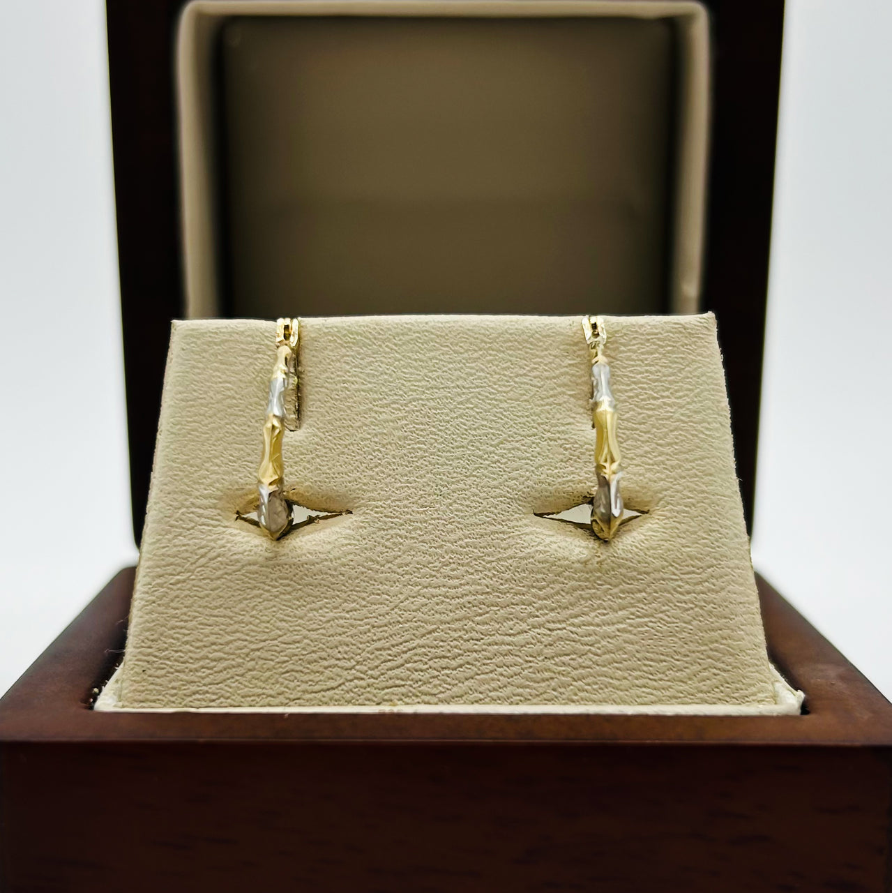 Arracada 1.3 cm Diámetro, Oro 10k