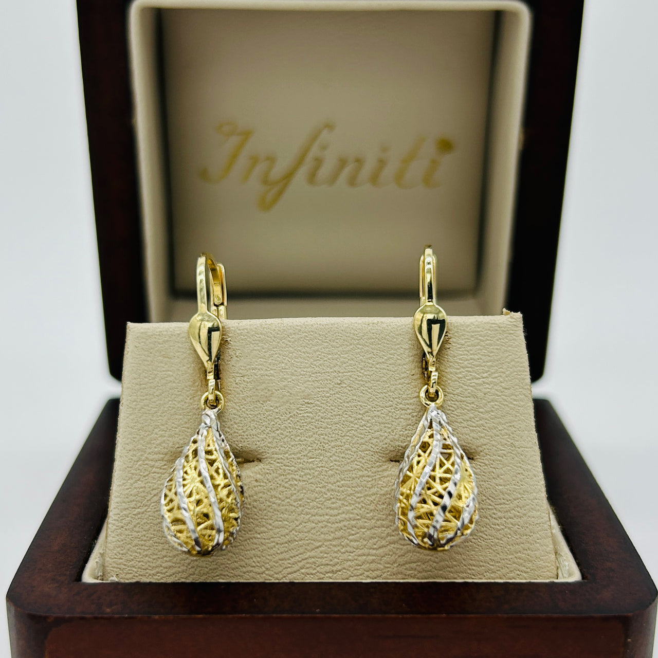 Arete Oro 10k - Forma de Gota