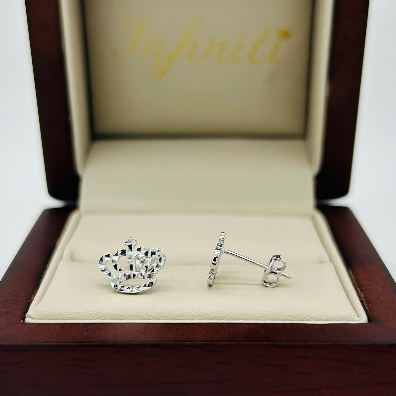 Broquel Oro Blanco 10k - Corona Diamantada