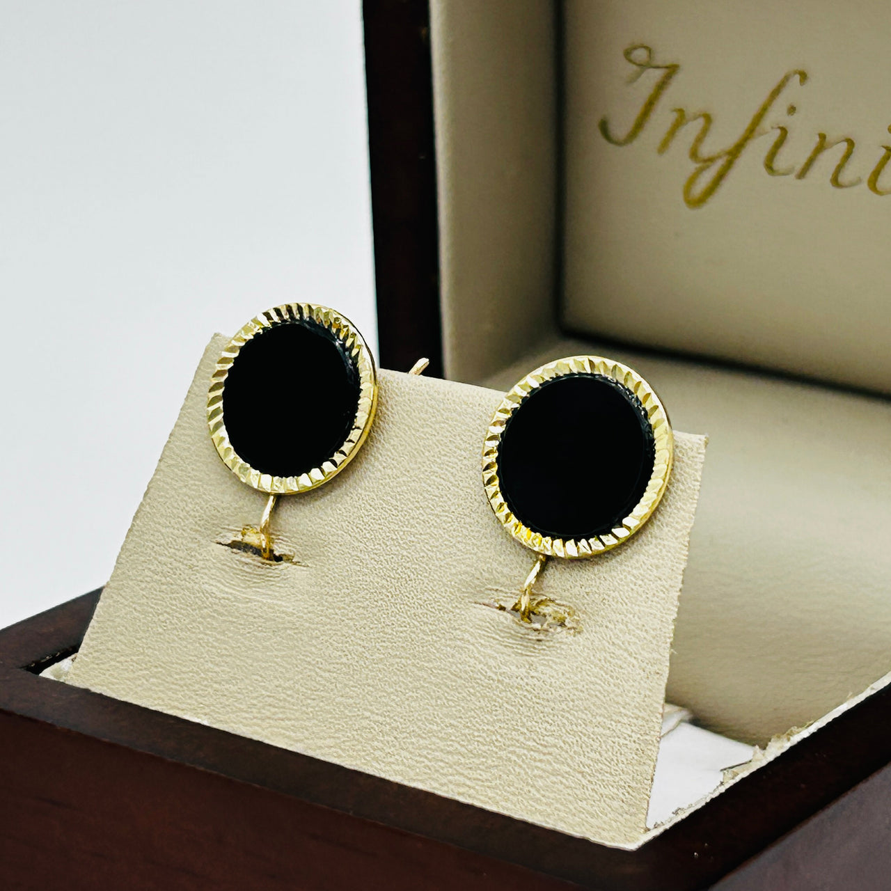Arete Oro 10k - Onix
